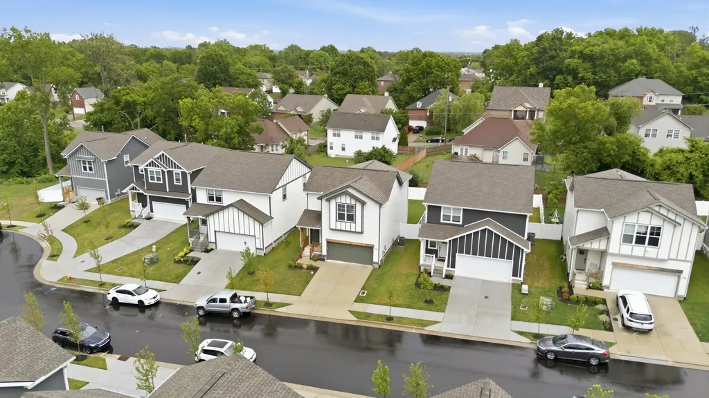 744 Caraway Lane Nashville TN 37211