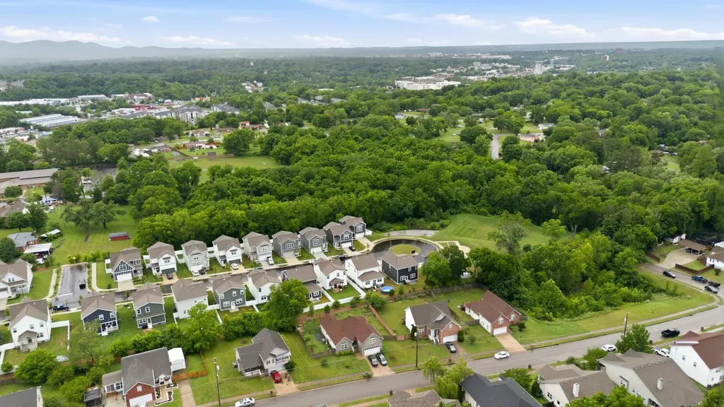 744 Caraway Lane Nashville TN 37211