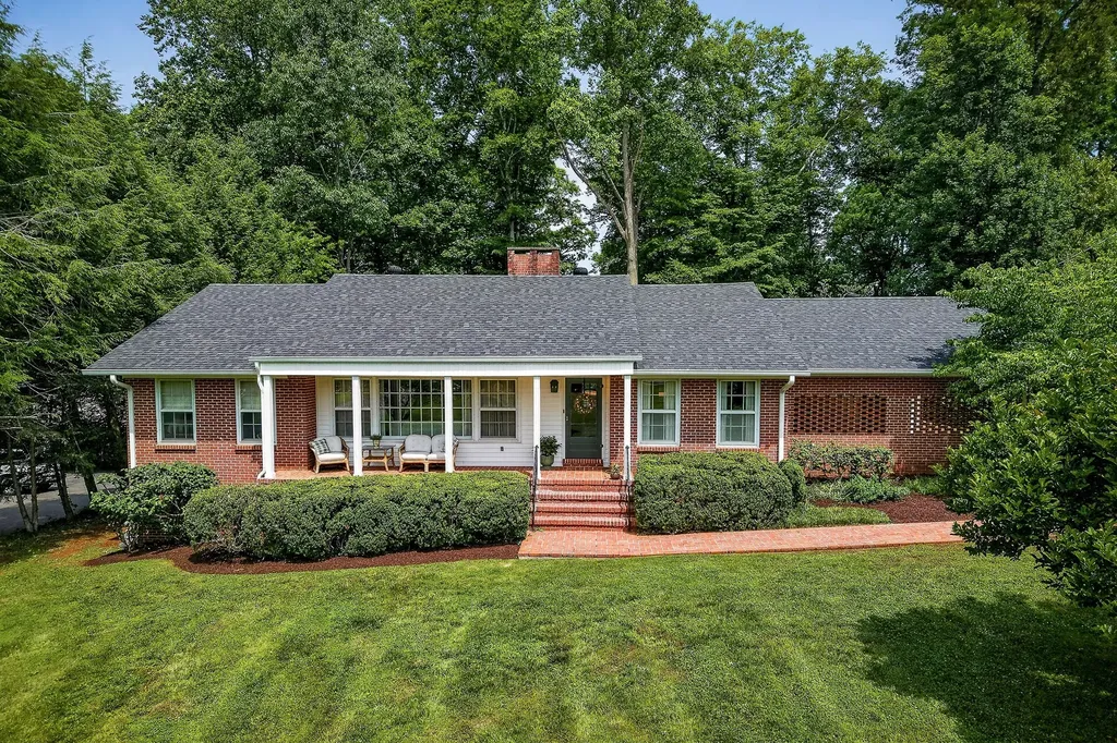 606 Boyd Avenue Mcminnville TN 37110