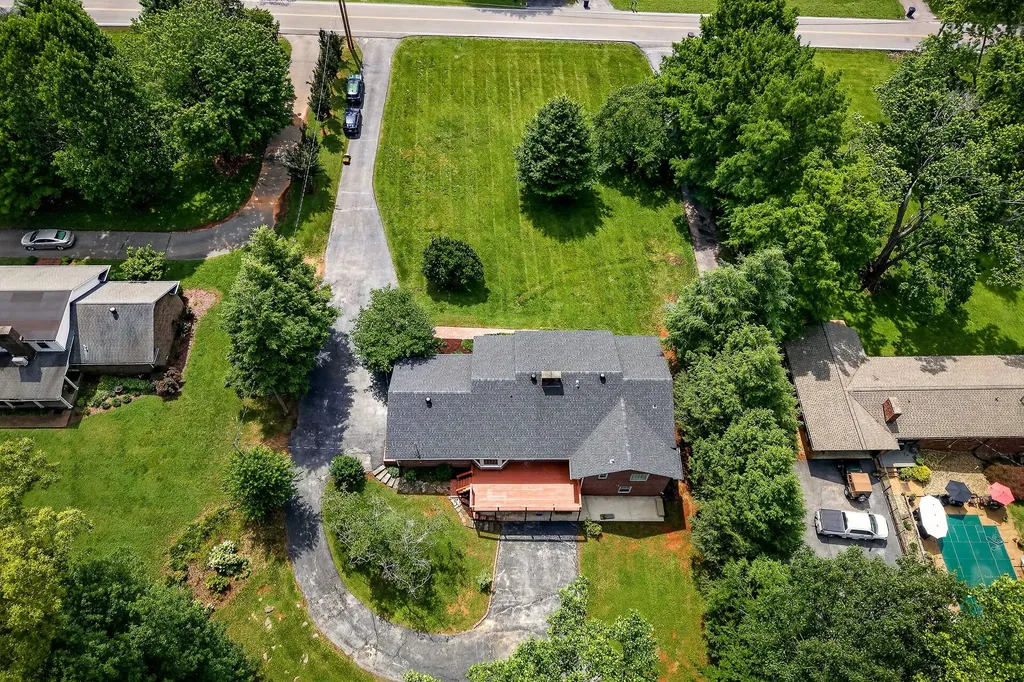 606 Boyd Avenue Mcminnville TN 37110