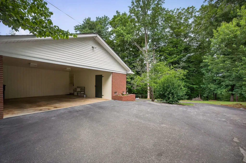 606 Boyd Avenue Mcminnville TN 37110