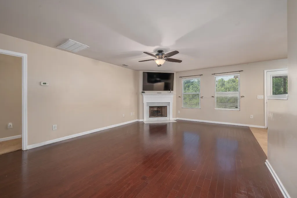 515 Creek Oak Drive Murfreesboro TN 37128