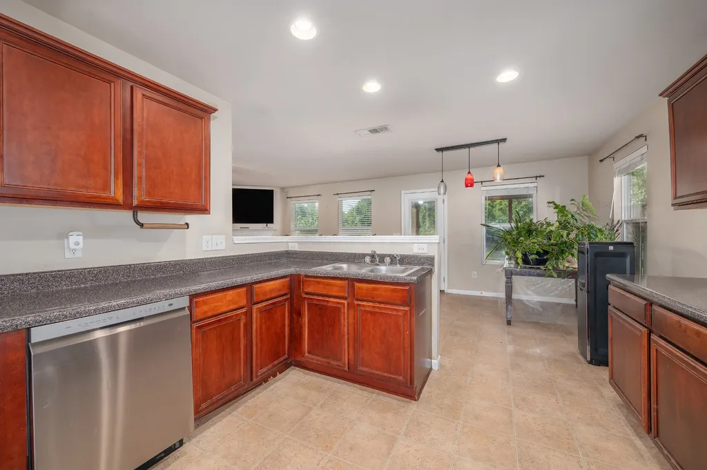 515 Creek Oak Drive Murfreesboro TN 37128