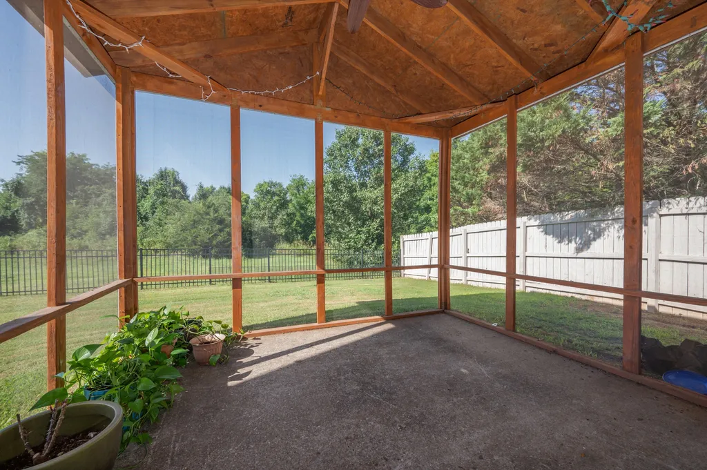 515 Creek Oak Drive Murfreesboro TN 37128