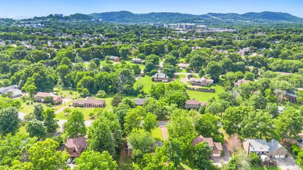 5632 Clovermeade Drive Brentwood TN 37027