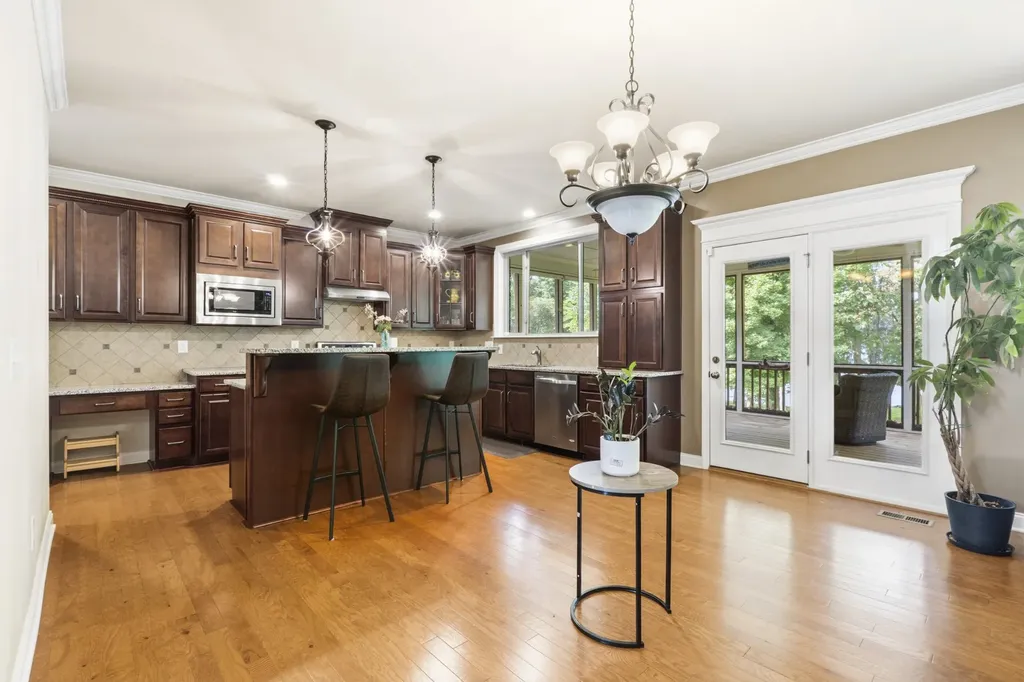 133 Windmill Pointe Circle Hendersonville TN 37075