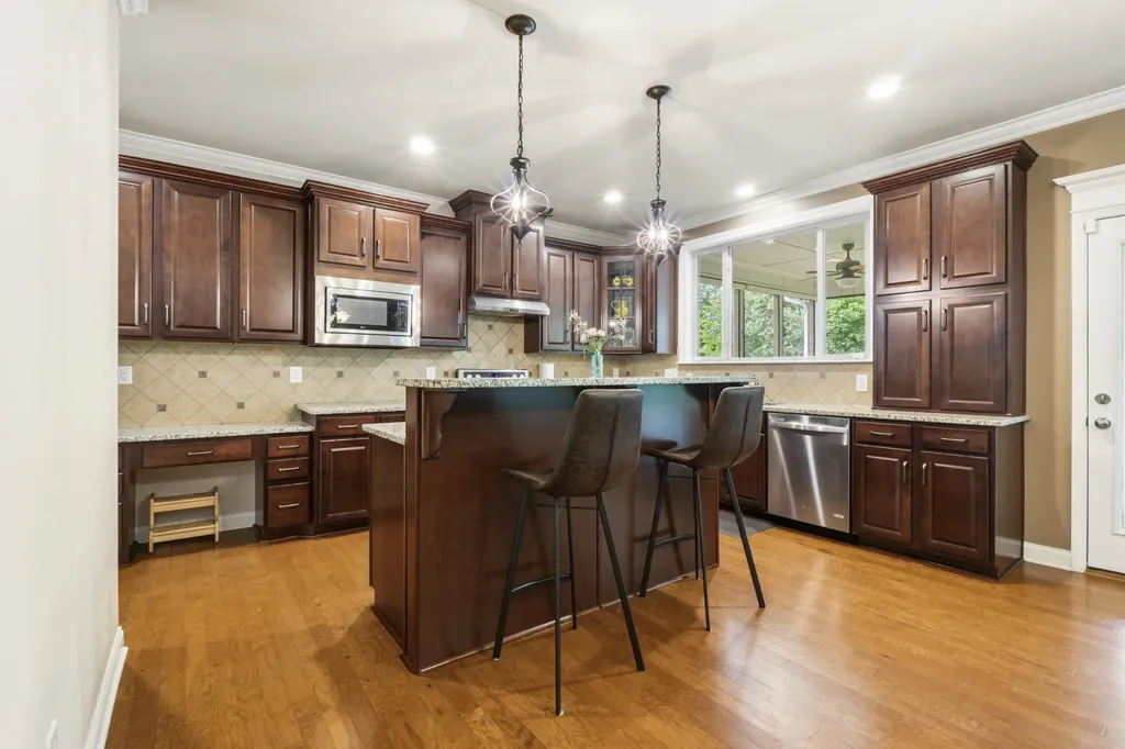 133 Windmill Pointe Circle Hendersonville TN 37075