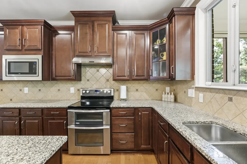 133 Windmill Pointe Circle Hendersonville TN 37075