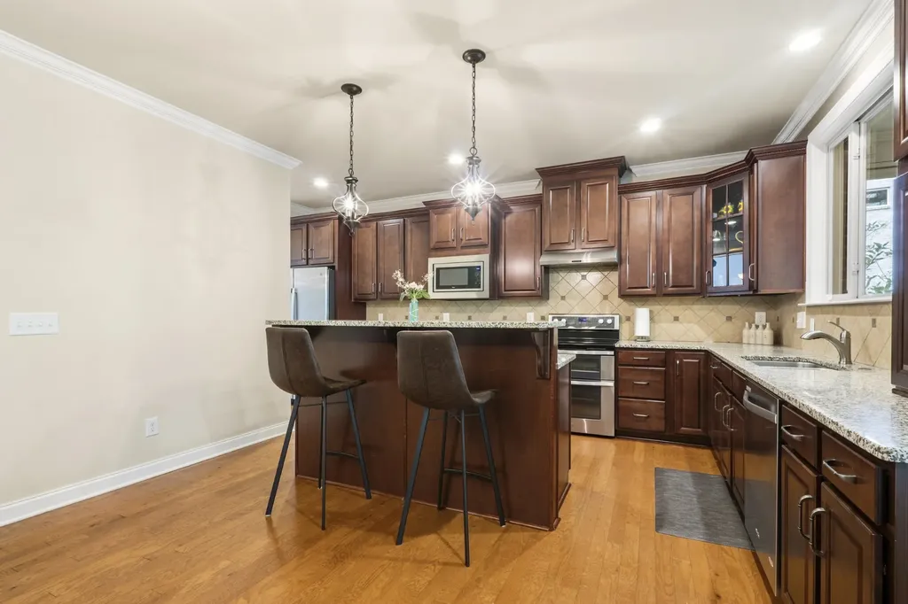 133 Windmill Pointe Circle Hendersonville TN 37075