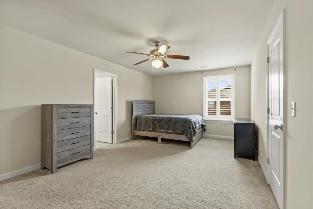 133 Windmill Pointe Circle Hendersonville TN 37075