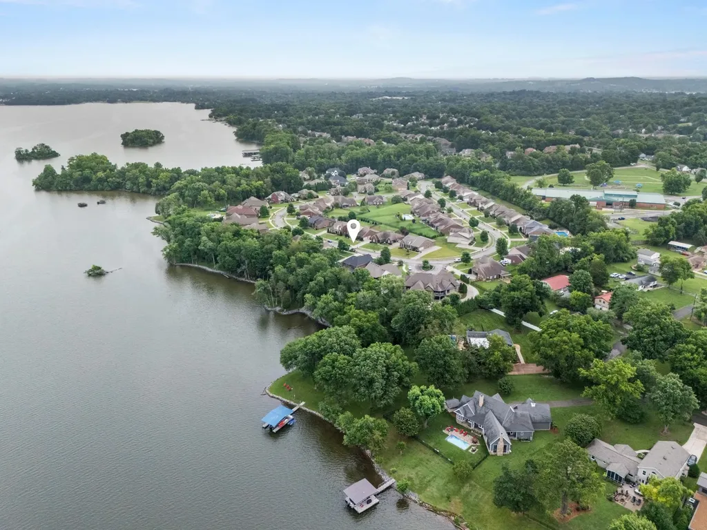 133 Windmill Pointe Circle Hendersonville TN 37075