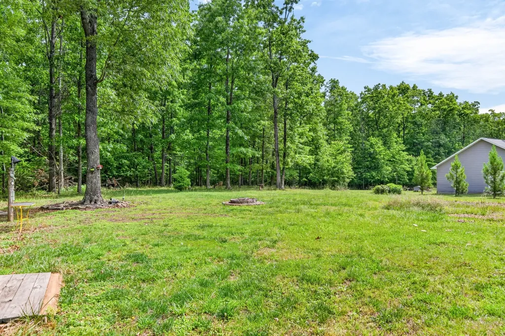 234 Stonecrest Avenue Crossville TN 38571