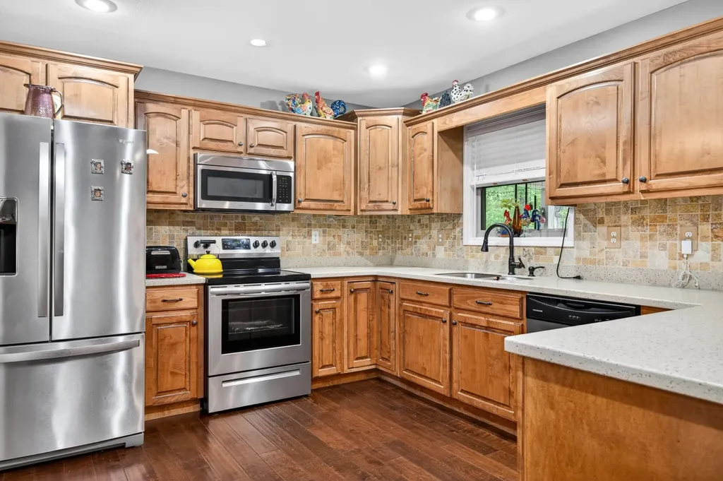 234 Stonecrest Avenue Crossville TN 38571