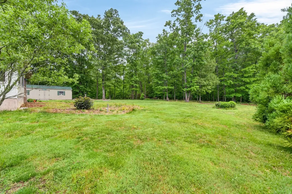 234 Stonecrest Avenue Crossville TN 38571
