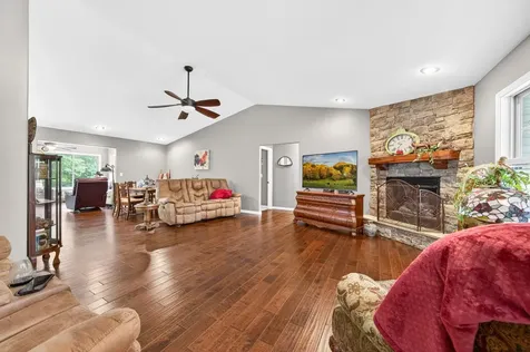 234 Stonecrest Avenue Crossville TN 38571