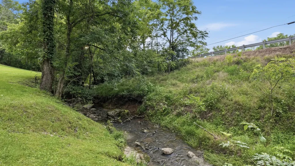 2145 S Berrys Chapel Court Franklin TN 37069