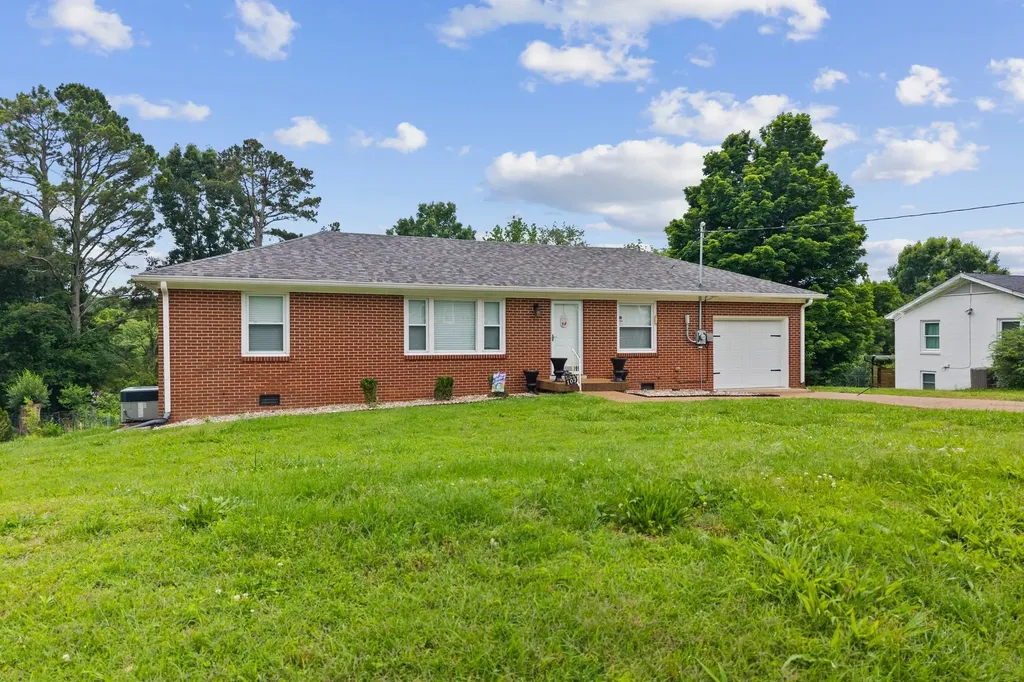103 Oak Drive Columbia TN 38401