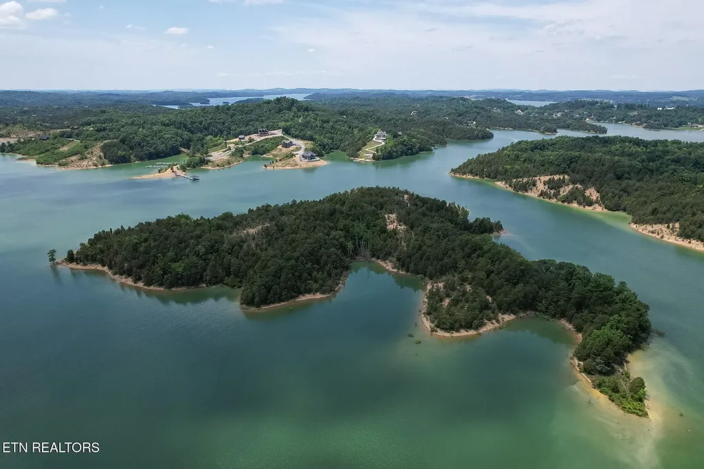 0 0 Douglas Lake Island Sevierville TN 37876