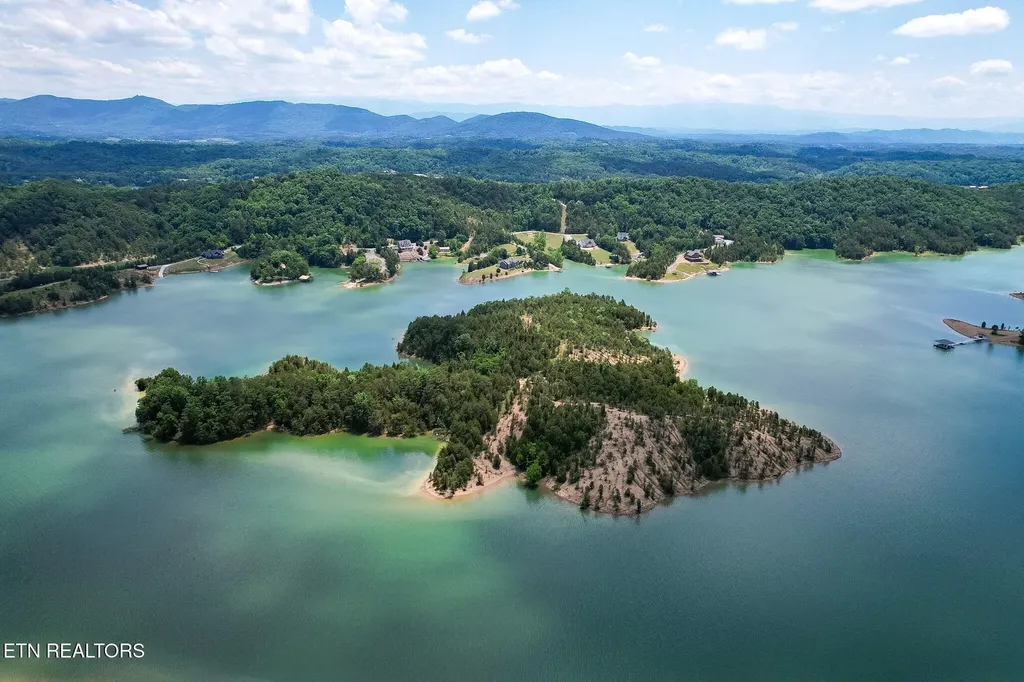 0 0 Douglas Lake Island Sevierville TN 37876
