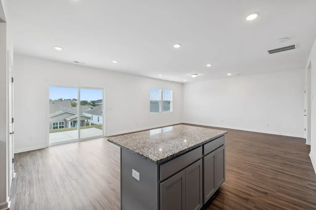 3905 Sadie Street Columbia TN 38401
