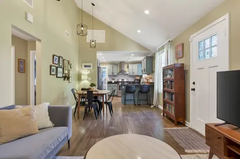 2712 Mailan Drive Nashville TN 37206
