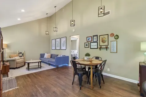 2712 Mailan Drive Nashville TN 37206