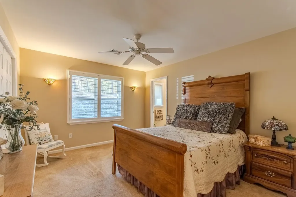 2411 Keazey Hollow Road Waynesboro TN 38485