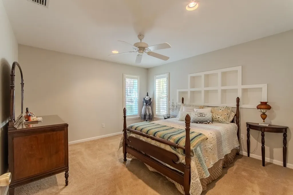 2411 Keazey Hollow Road Waynesboro TN 38485