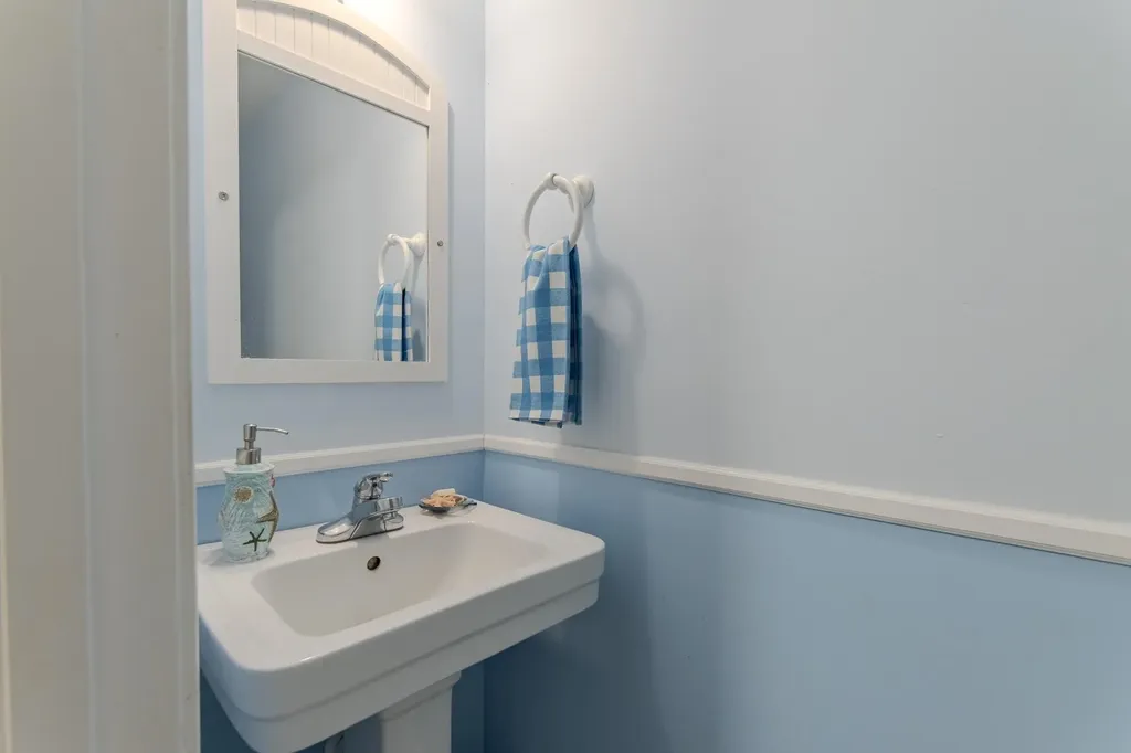 2411 Keazey Hollow Road Waynesboro TN 38485