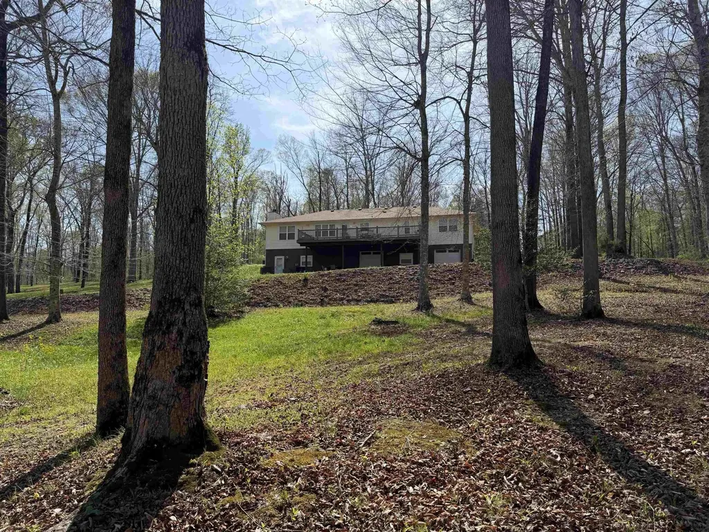 2411 Keazey Hollow Road Waynesboro TN 38485