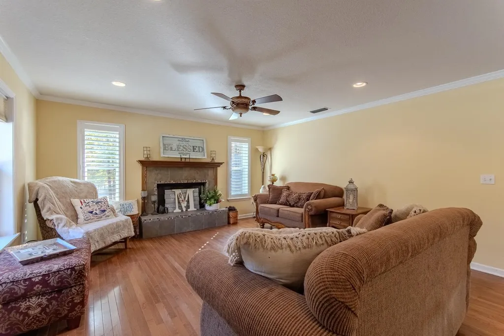 2411 Keazey Hollow Road Waynesboro TN 38485