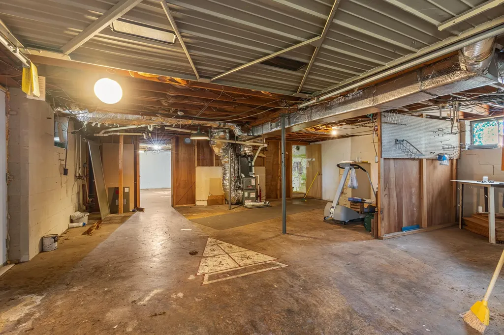 717 James Street Athens TN 37303