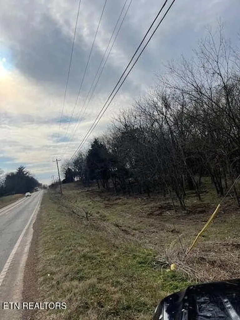2095 Highway 11 Sweetwater TN 37874