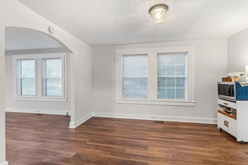 300 S Oak Street Sweetwater TN 37874