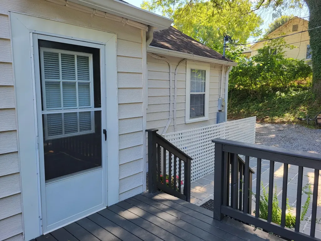300 S Oak Street Sweetwater TN 37874