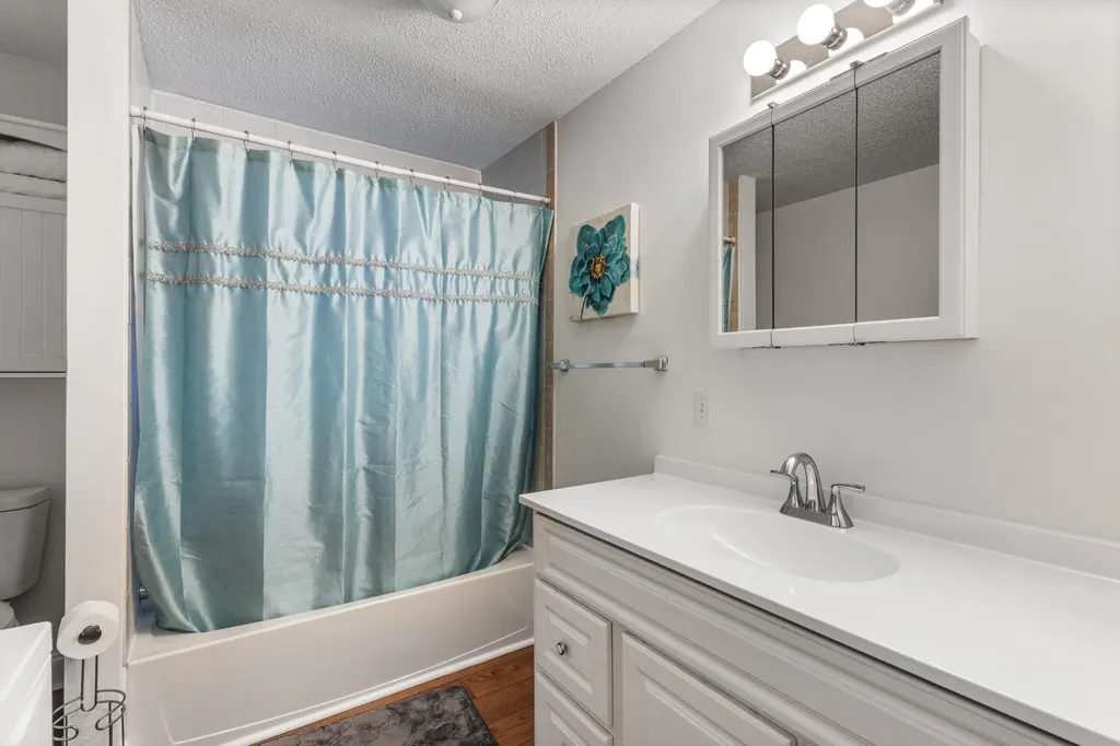 300 S Oak Street Sweetwater TN 37874