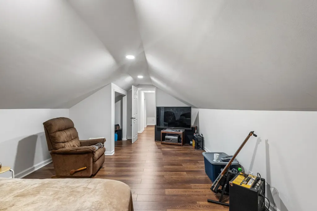 300 S Oak Street Sweetwater TN 37874