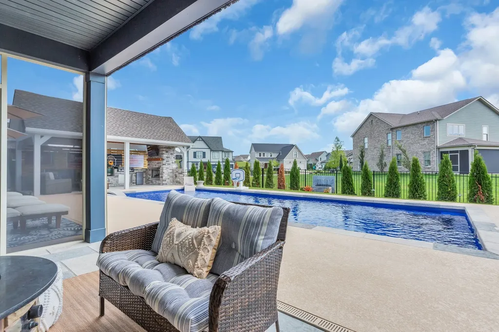 787 Plowson Road Mount Juliet TN 37122