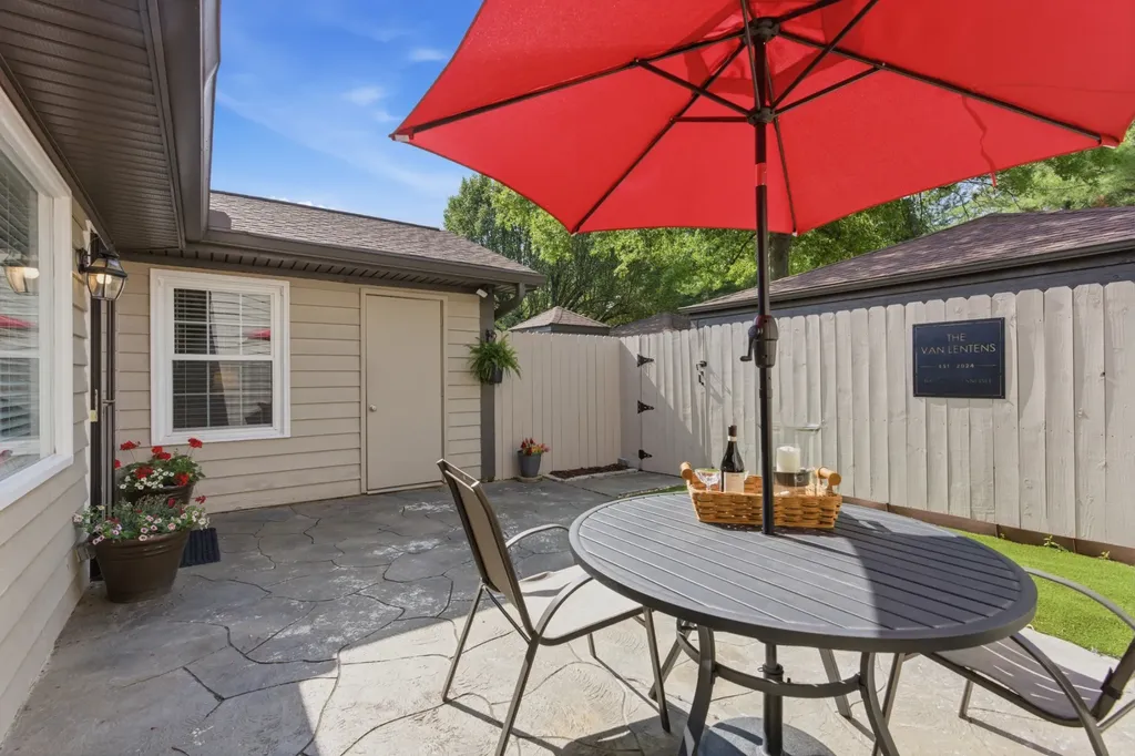 216 Highland Villa Circle Nashville TN 37211