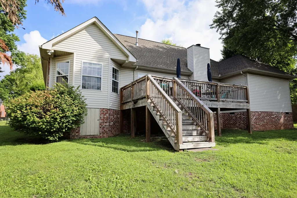 1118 Franklin Drive Greenbrier TN 37073