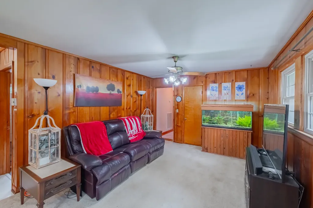 472 Willow Oak Road Manchester TN 37355