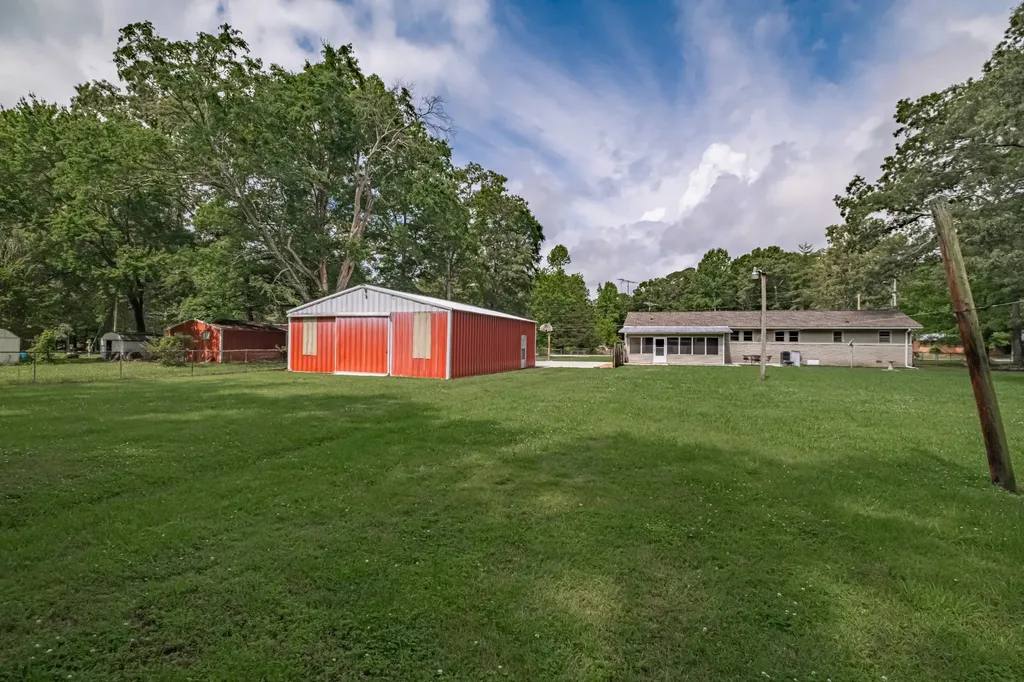 472 Willow Oak Road Manchester TN 37355