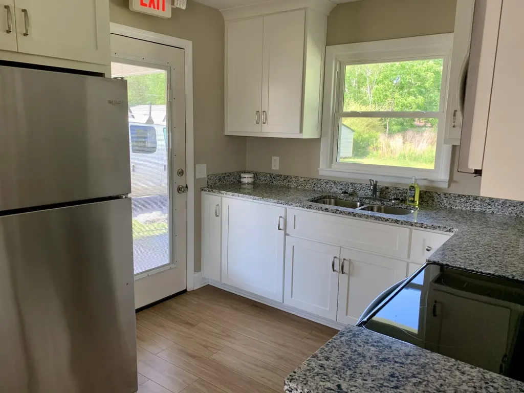 2453 Highway 41, S Greenbrier TN 37073