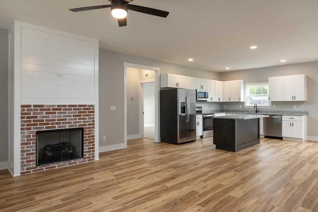 21 Robin Hill Road Dunlap TN 37327