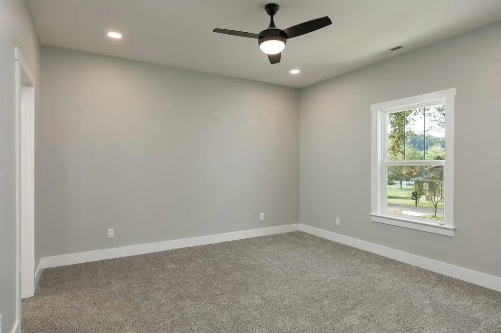 21 Robin Hill Road Dunlap TN 37327