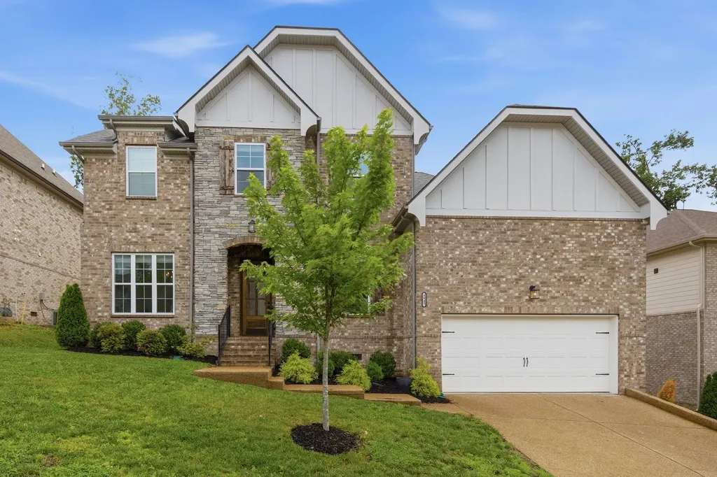 8045 Still Spring Ridge Drive Nashville TN 37221