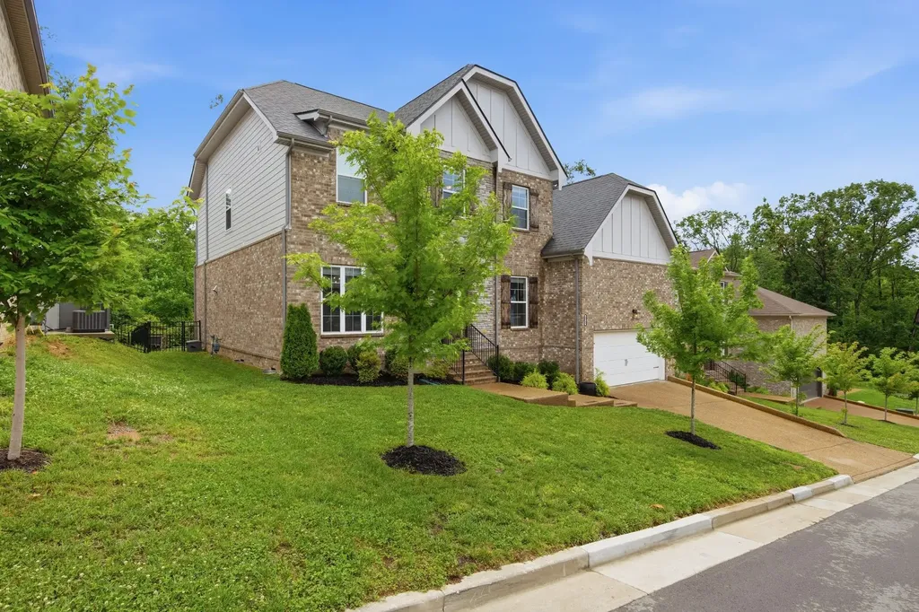 8045 Still Spring Ridge Drive Nashville TN 37221