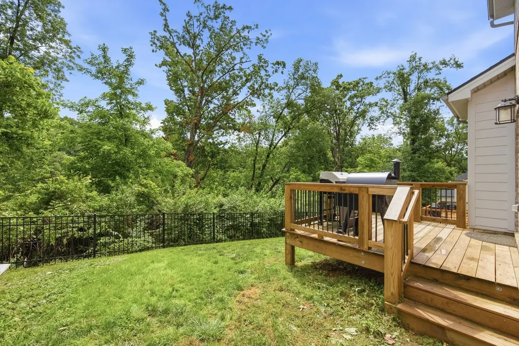 8045 Still Spring Ridge Drive Nashville TN 37221