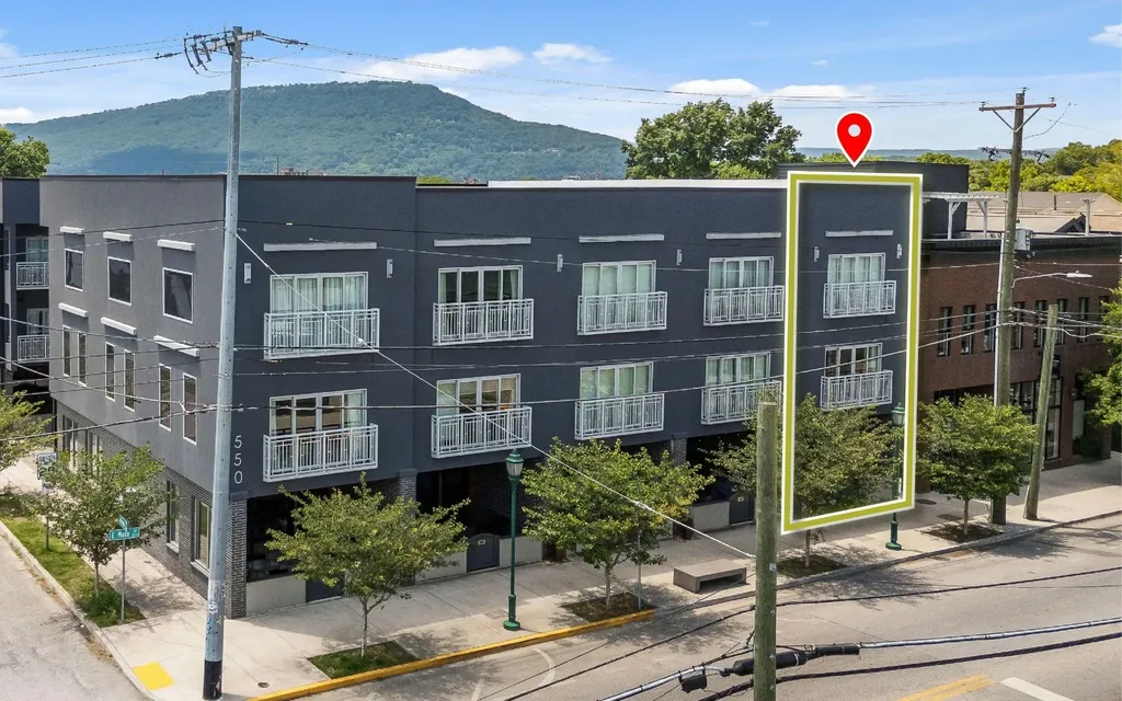 550 E Main Street Chattanooga TN 37408