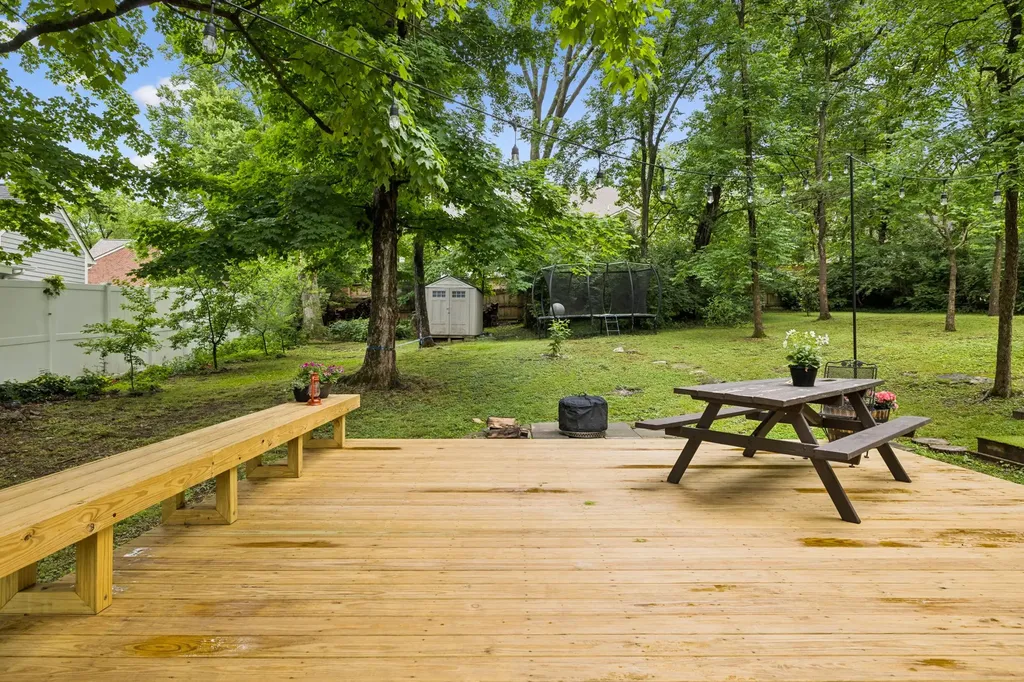 205 Brattlesboro Place Nashville TN 37204